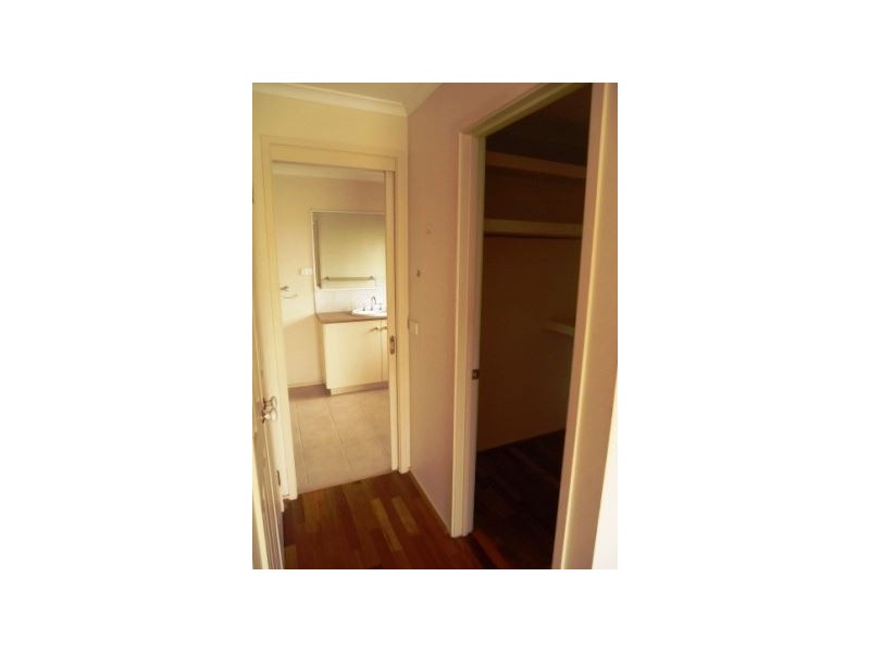 49 Grierson Drive, Kilsyth VIC 3137