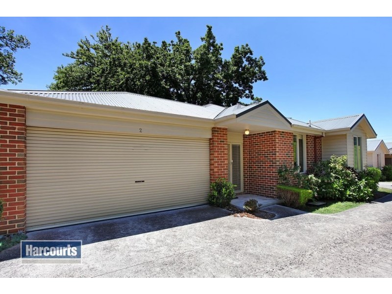 2/5A Taylors Road, Croydon VIC 3136