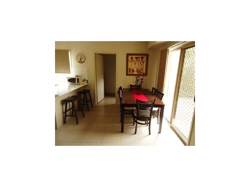 9 Kimberley Drive, Chirnside Park VIC 3116