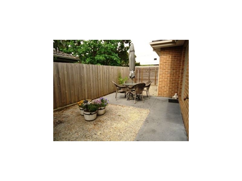 9 Kimberley Drive, Chirnside Park VIC 3116