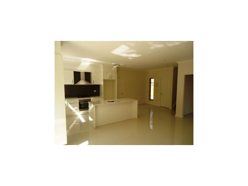 1/31 Jackson Street, Croydon VIC 3136