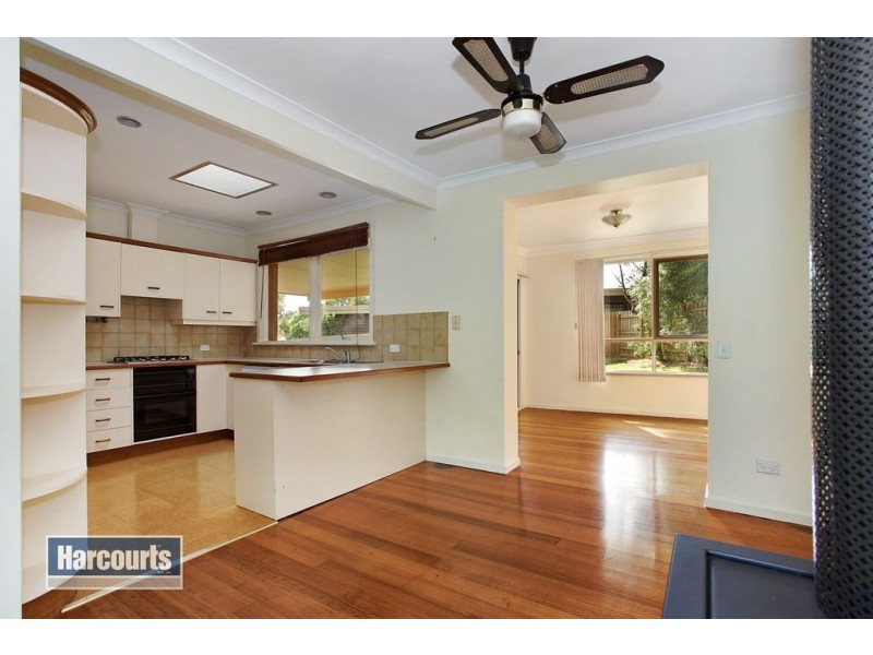30 Kincumber Drive, Croydon VIC 3136