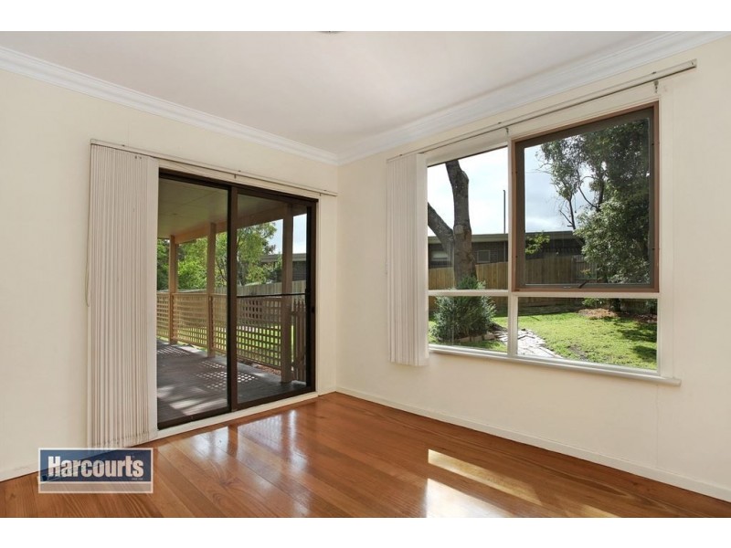 30 Kincumber Drive, Croydon VIC 3136