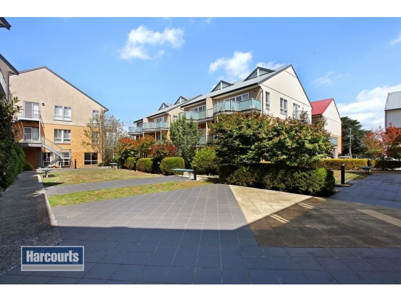 22/13-15 Hewish Road, Croydon VIC 3136