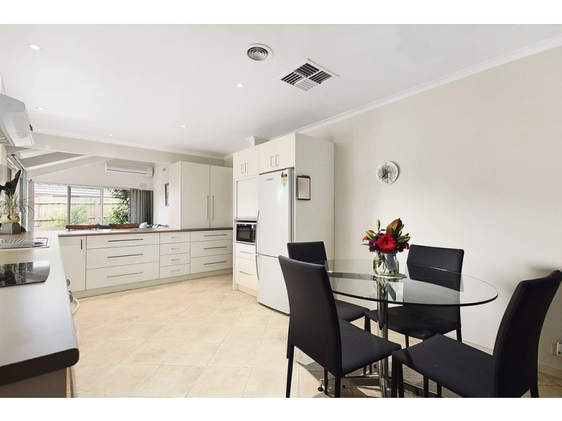 9 Tortice Drive, Ringwood North VIC 3134