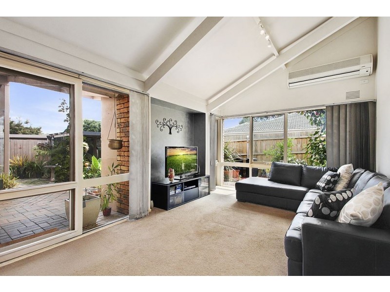 9 Tortice Drive, Ringwood North VIC 3134