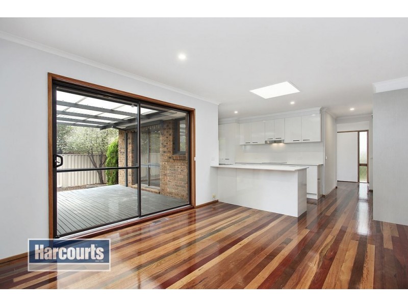 5 Dalehead Court, Croydon Hills VIC 3136