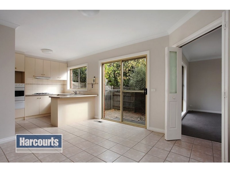 2/15 Bourke Street, Ringwood VIC 3134