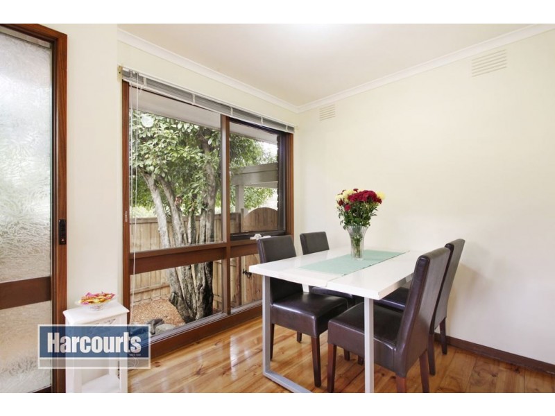 12/83A Lincoln Road, Croydon VIC 3136