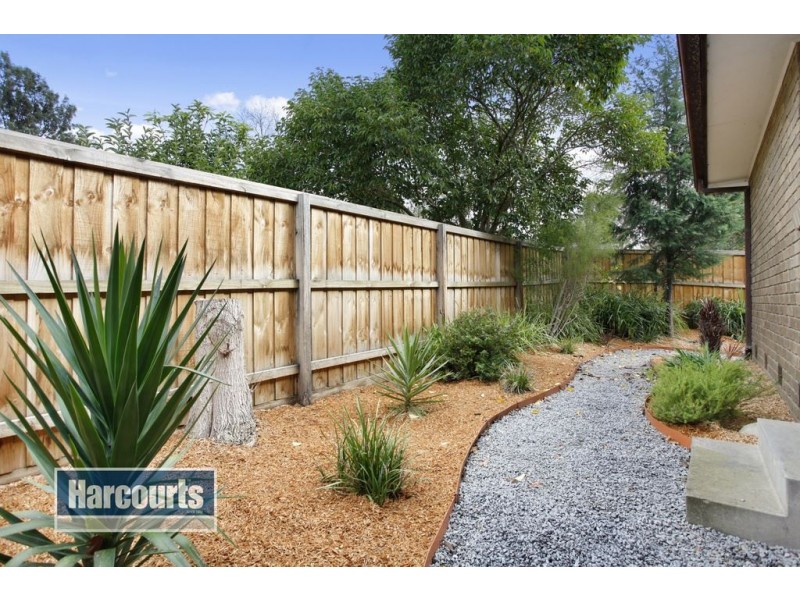 12/83A Lincoln Road, Croydon VIC 3136