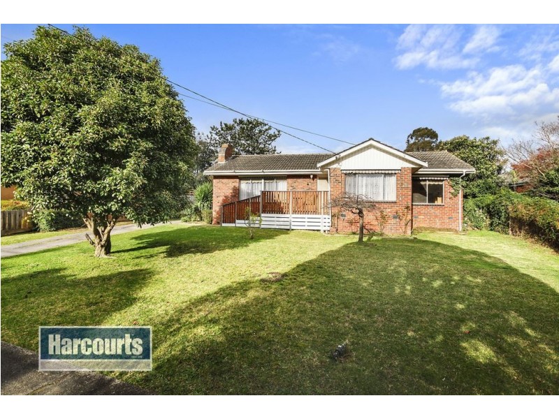 67 Croydondale Drive, Mooroolbark VIC 3138