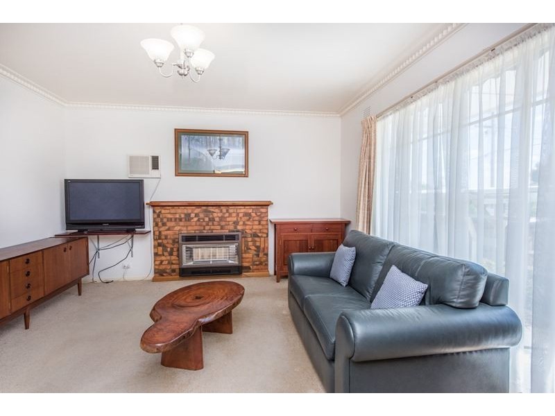 90 Durham Road, Kilsyth VIC 3137