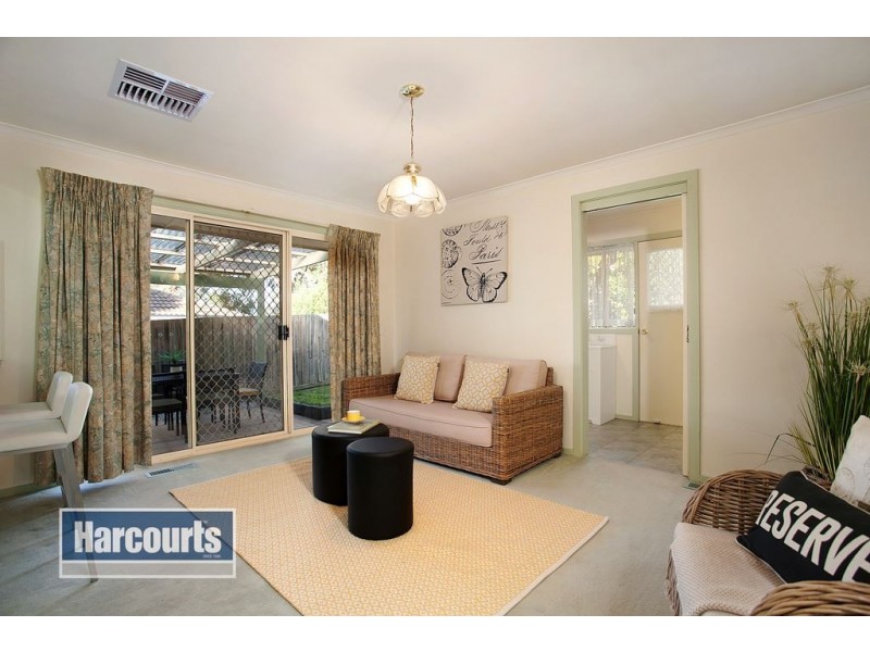23 Manifold Court, Croydon South VIC 3136