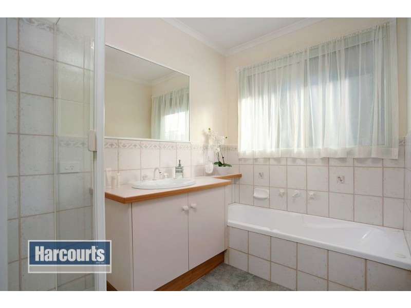 23 Manifold Court, Croydon South VIC 3136