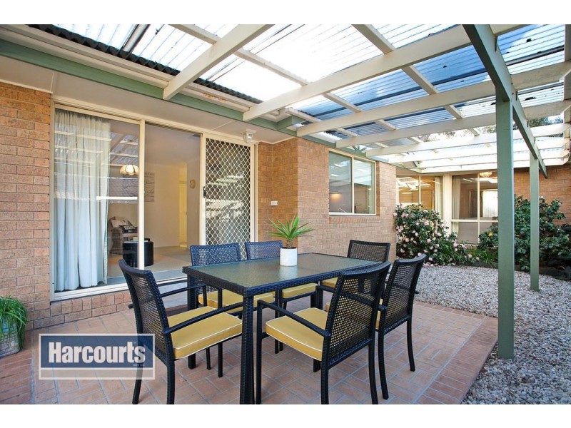 23 Manifold Court, Croydon South VIC 3136