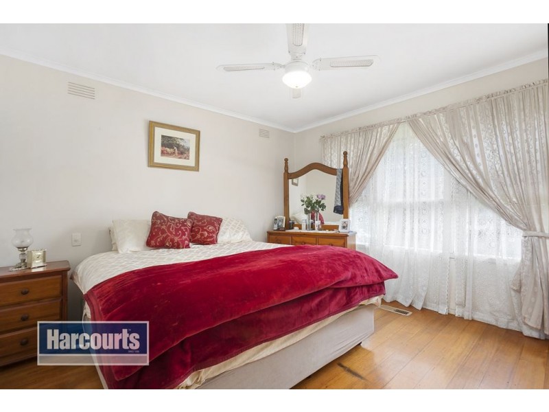 62 Croydondale Drive, Mooroolbark VIC 3138
