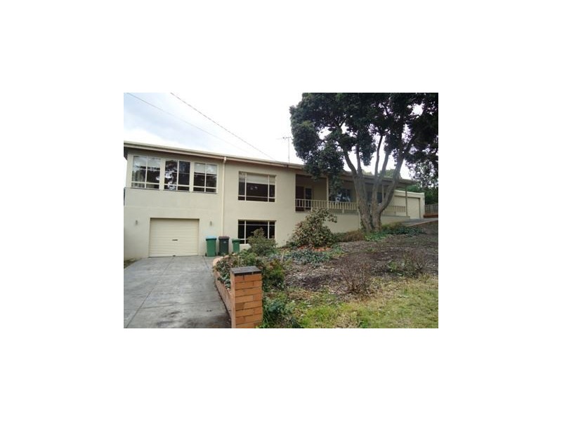 109-111 Holloway Road, Croydon North VIC 3136