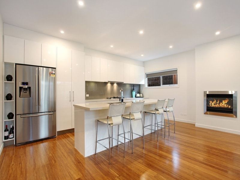 2/2 Old Warrandyte Road, Ringwood North VIC 3134