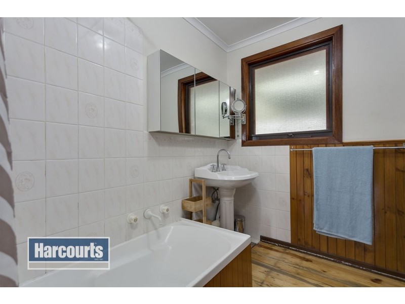 2 Coreen Street, Croydon VIC 3136