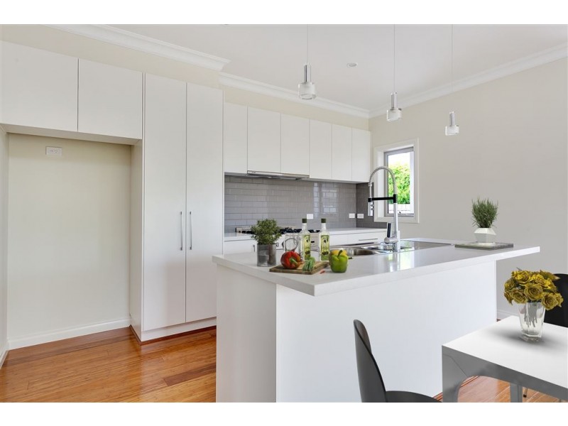 6A Moorina Lane, Mooroolbark VIC 3138