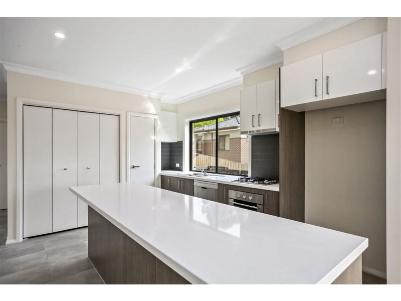 1/7 Humber Road, Croydon North VIC 3136