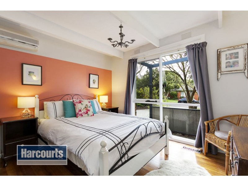 2/40 Cameron Road, Croydon VIC 3136