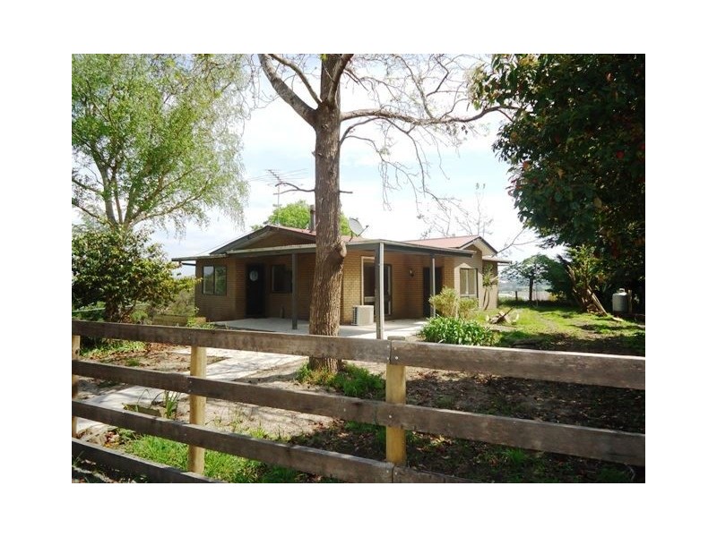 265 Schoolhouse Road, Woori Yallock VIC 3139