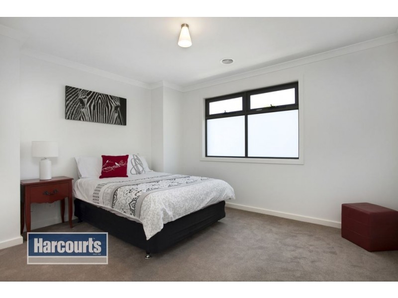 2/134 Railway Ave, Ringwood East VIC 3135