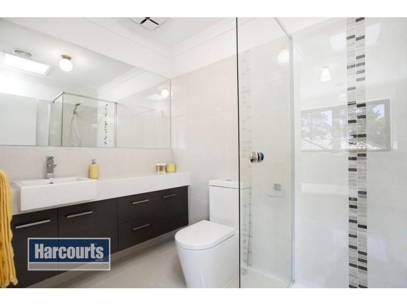 2/134 Railway Ave, Ringwood East VIC 3135