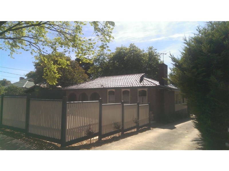 1/3 Kinta Court, Croydon North VIC 3136