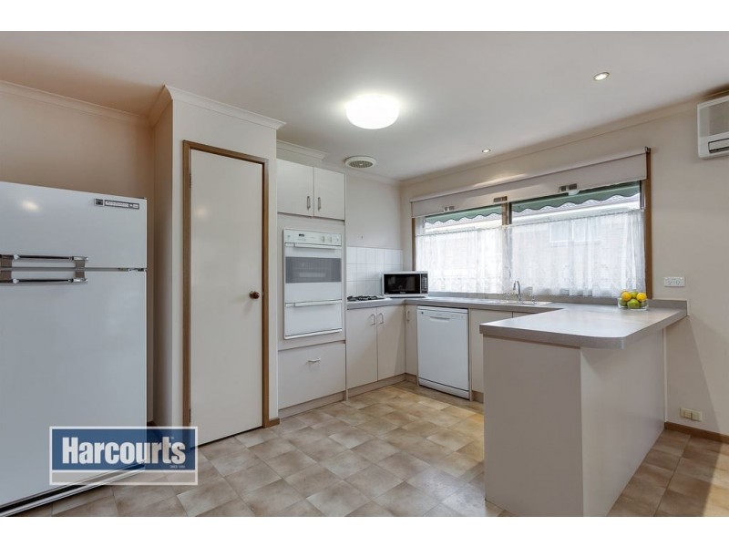 63 Croydon Hills Drive, Croydon Hills VIC 3136