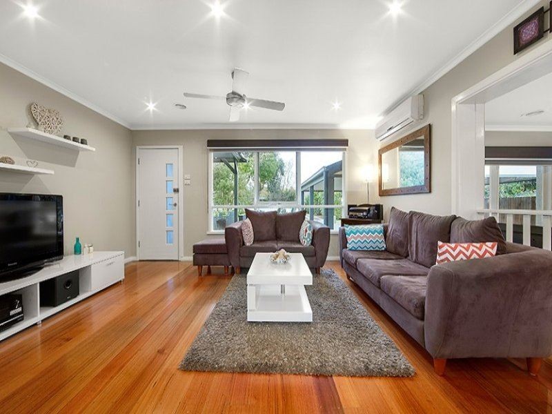 28 Neville Street, Mooroolbark VIC 3138