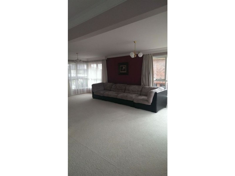 12 Crown Point, Chirnside Park VIC 3116