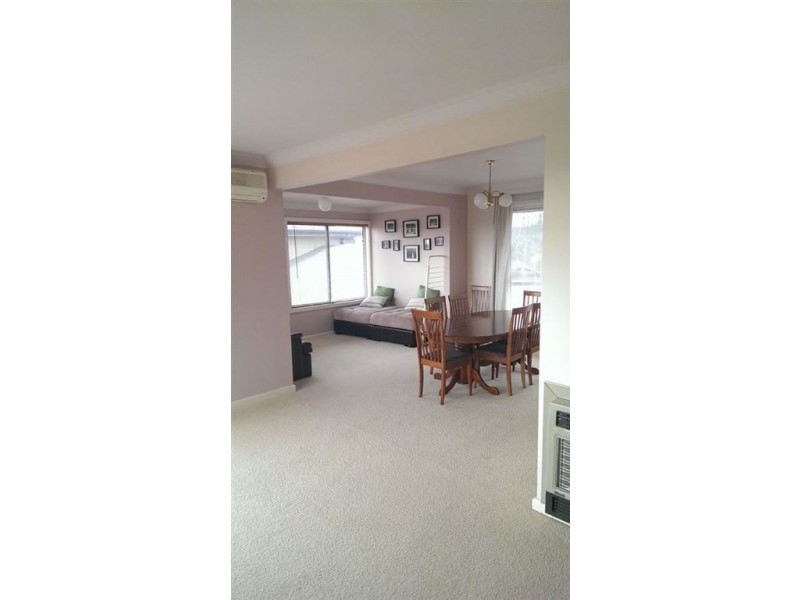 12 Crown Point, Chirnside Park VIC 3116