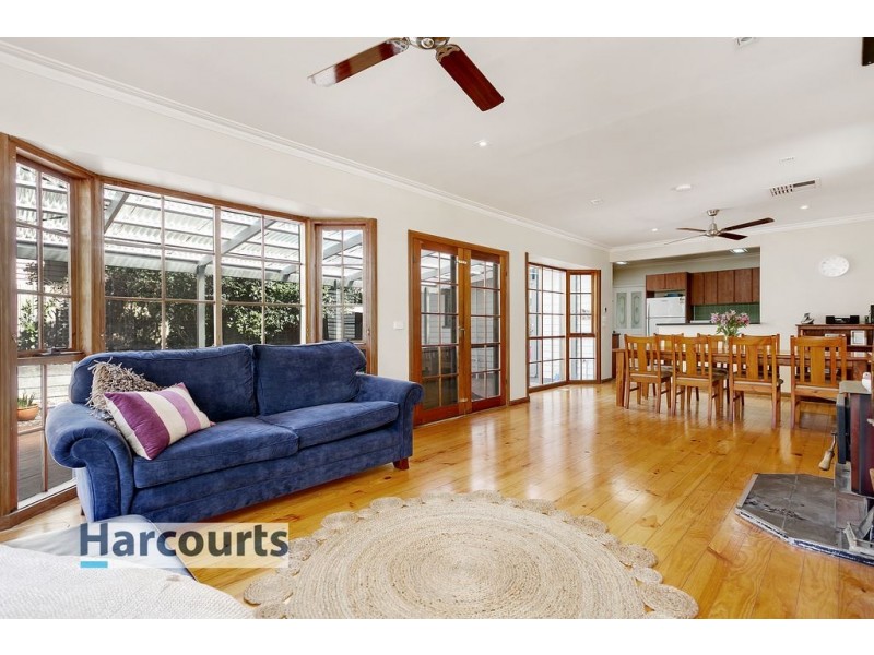 26 Timms Avenue, Croydon VIC 3136