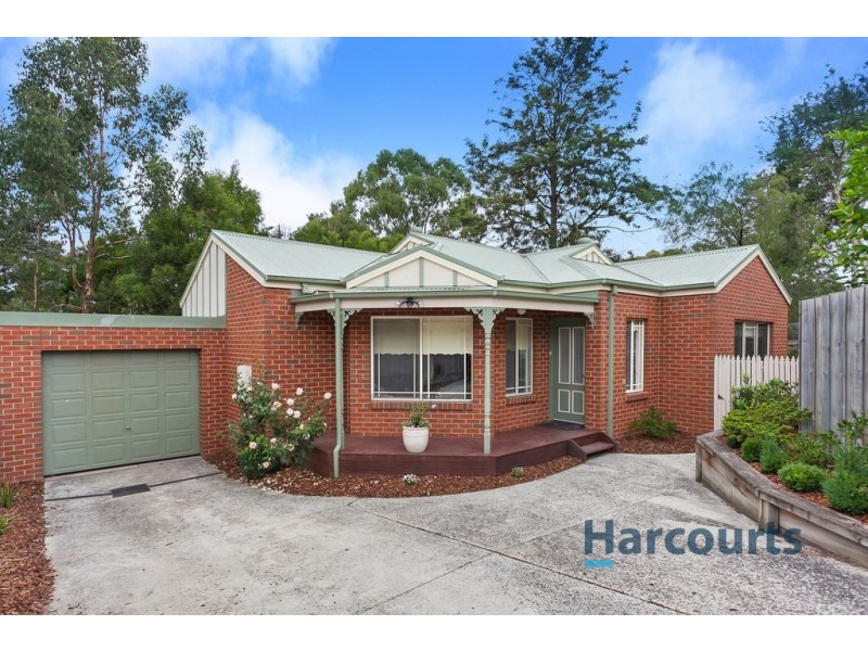 2/30 Winyard Drive, Mooroolbark VIC 3138