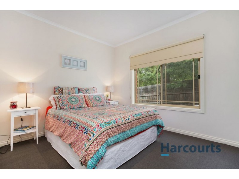 2/30 Winyard Drive, Mooroolbark VIC 3138