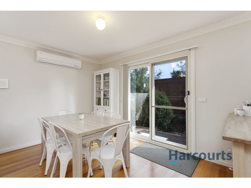 1/16 Jackson Street, Croydon VIC 3136