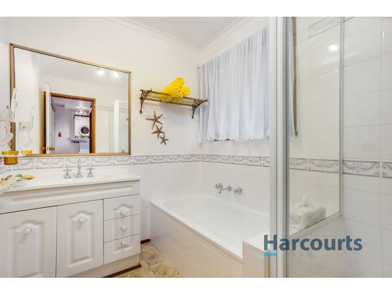 15 Alamein Avenue, Croydon VIC 3136