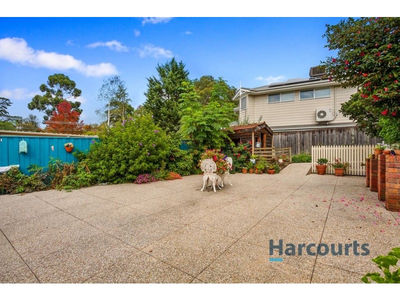 15 Alamein Avenue, Croydon VIC 3136