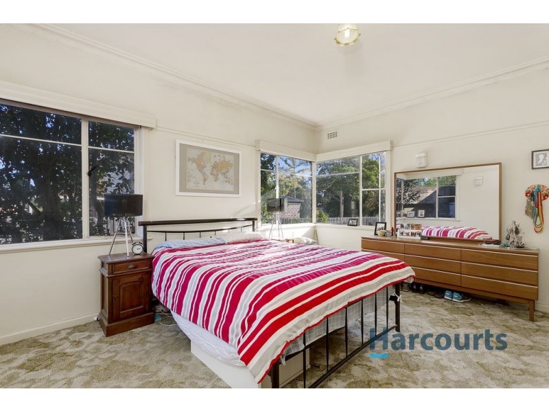 19 Pascoe Avenue, Croydon VIC 3136