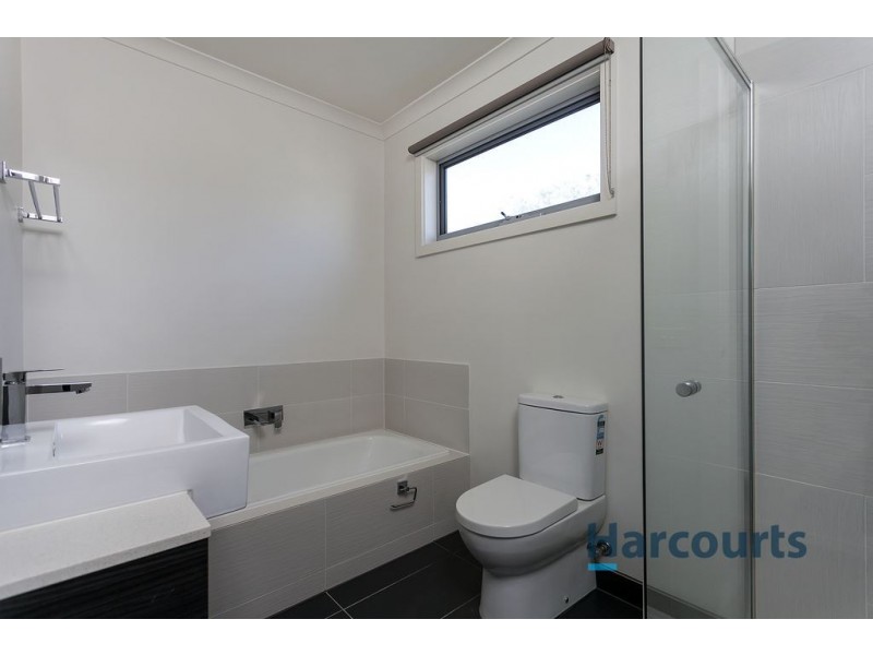 3/14 Ross Road, Croydon VIC 3136