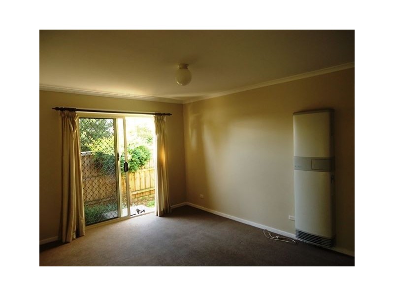 64 Edward Road, Chirnside Park VIC 3116