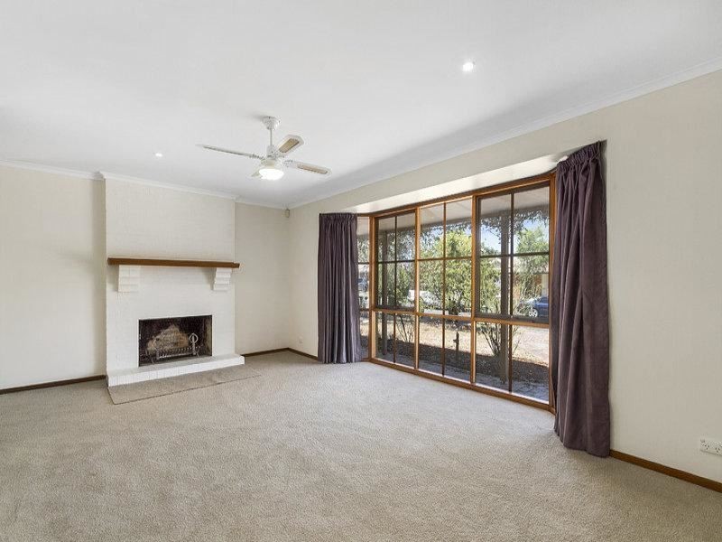 4 Wannan Court, Kilsyth VIC 3137