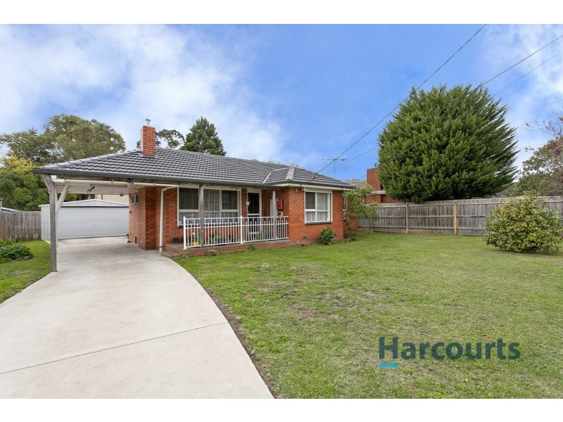 16 Sunray Court, Croydon VIC 3136