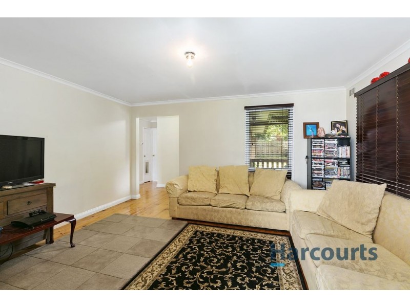 6 James St, Millgrove VIC 3799