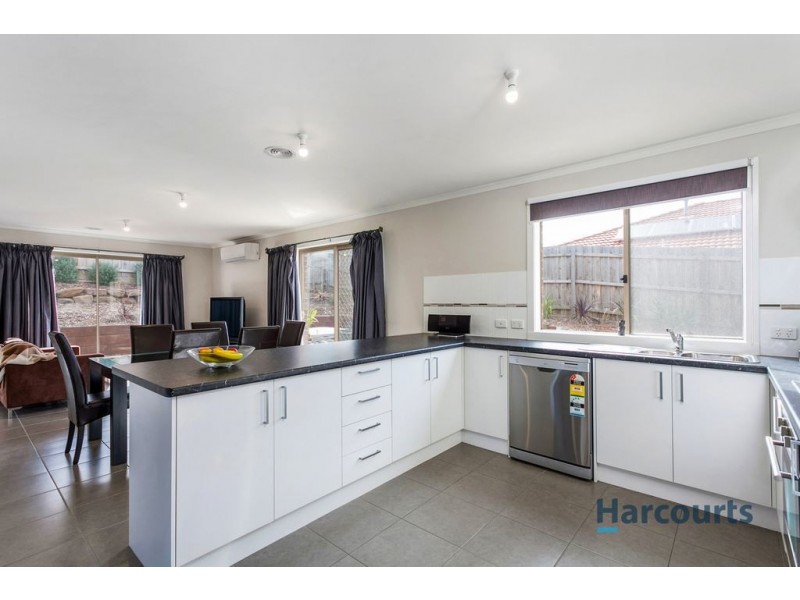 10 Inglewood Close, Croydon VIC 3136