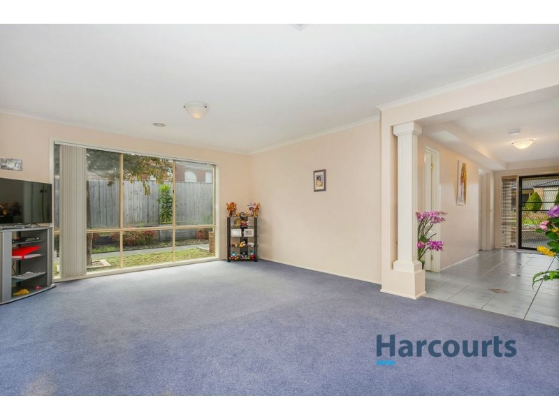 3 Chateau Close, Croydon VIC 3136