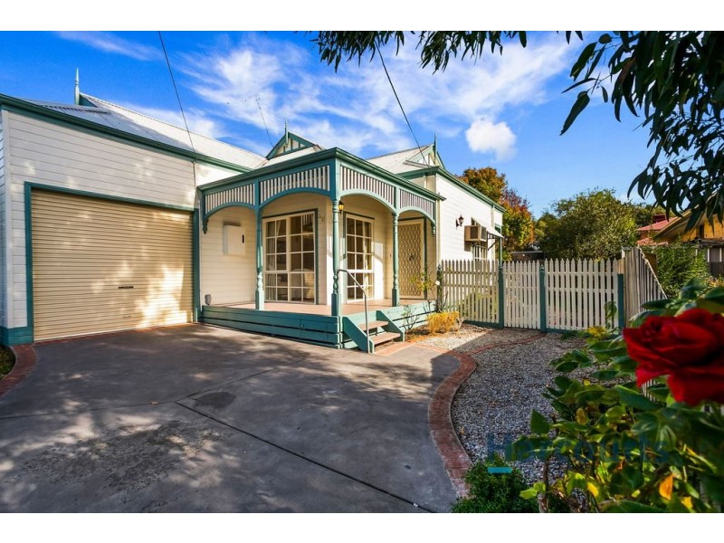 16 Wordsworth Street, Mooroolbark VIC 3138