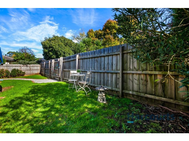 16 Wordsworth Street, Mooroolbark VIC 3138